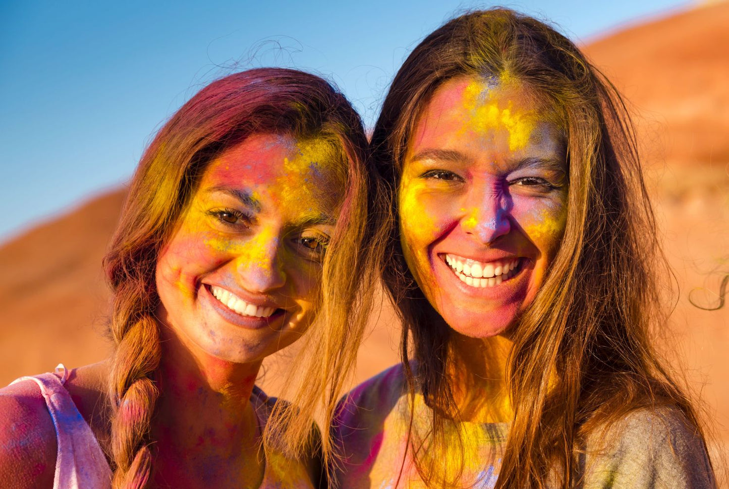 100 aventuras con Amigos o Hermanos